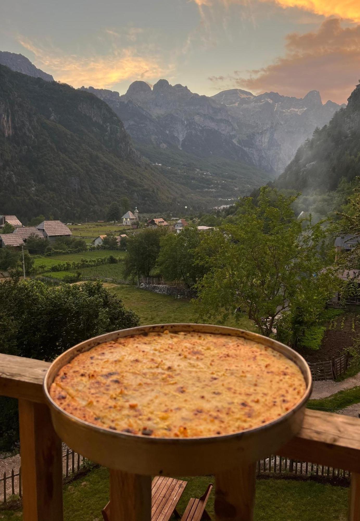 Bujtina Zici Hotel Theth Kültér fotó