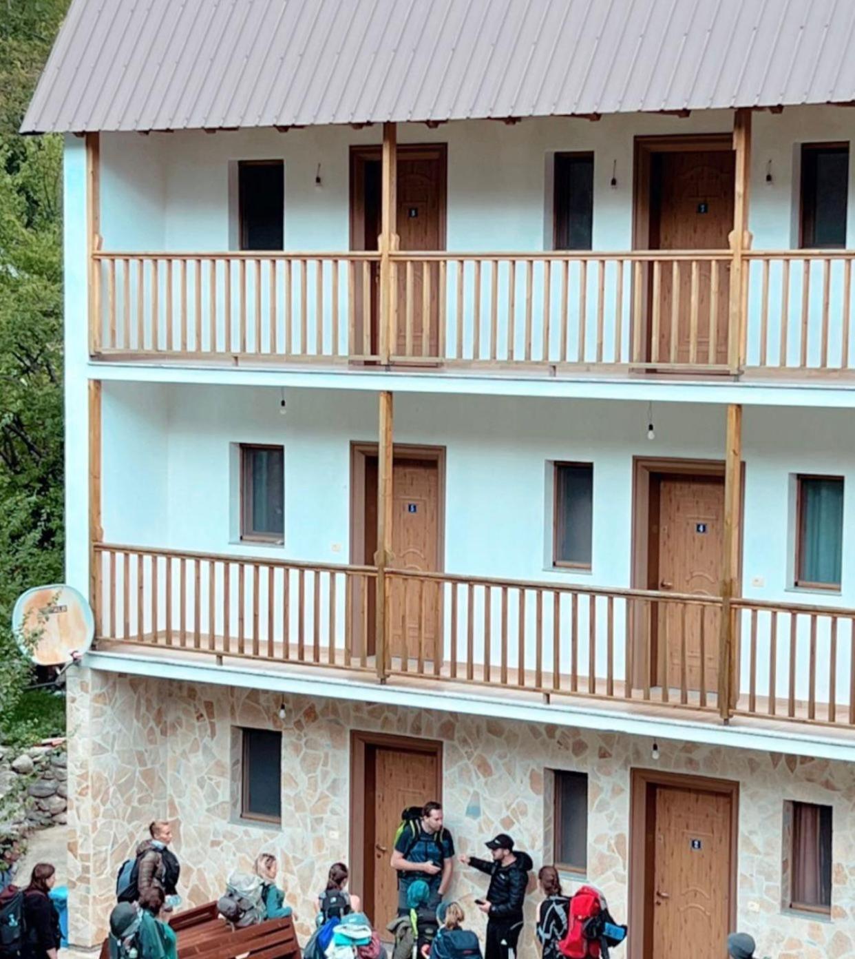 Bujtina Zici Hotel Theth Kültér fotó
