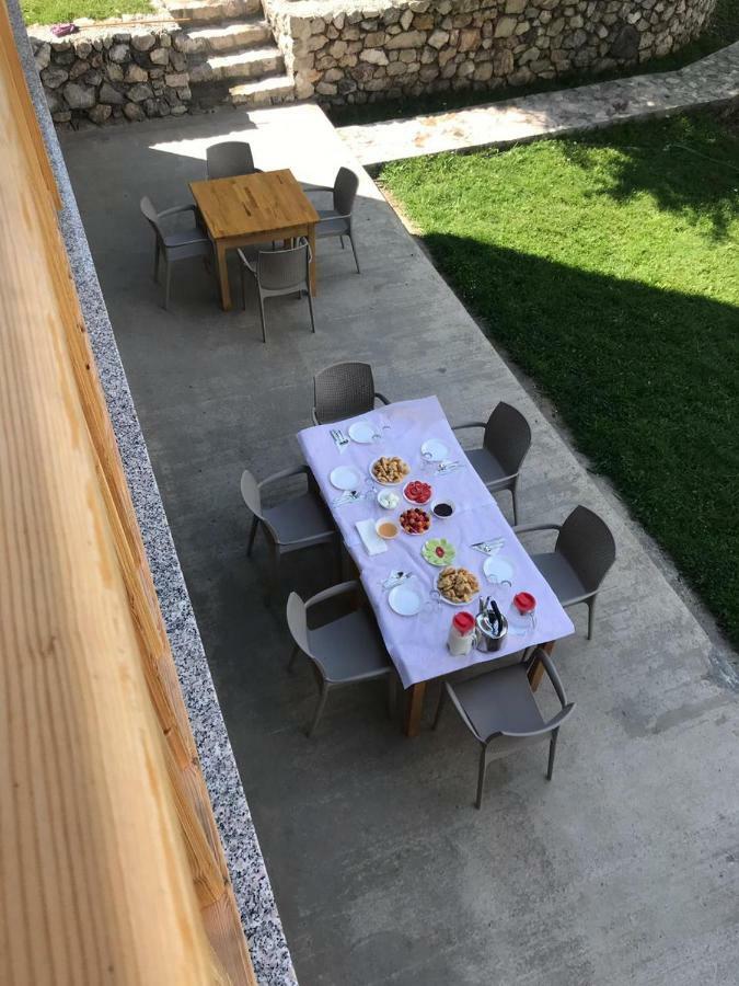 Bujtina Zici Hotel Theth Kültér fotó