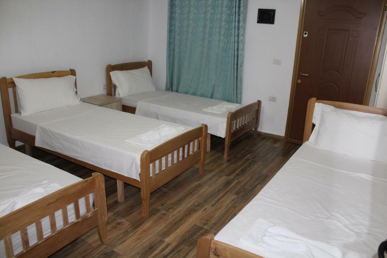 Bujtina Zici Hotel Theth Kültér fotó